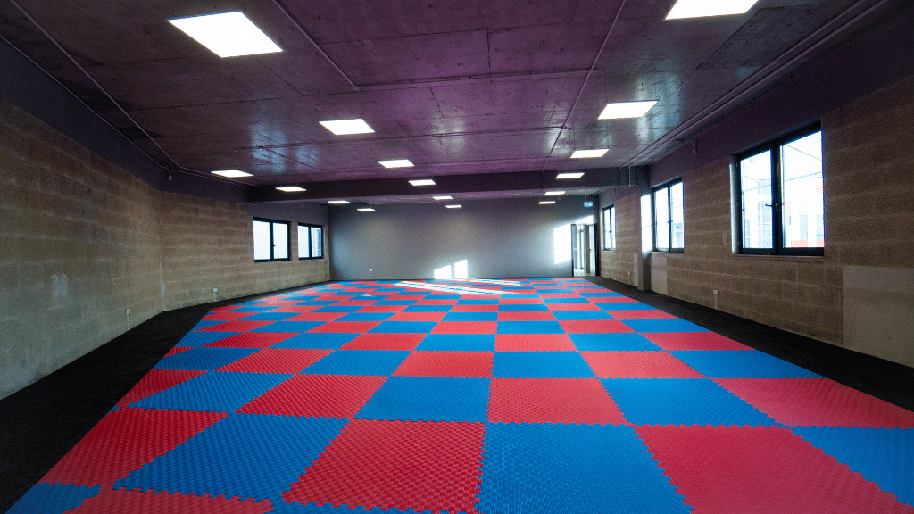 Adaptable Space for Community Events & Sports
